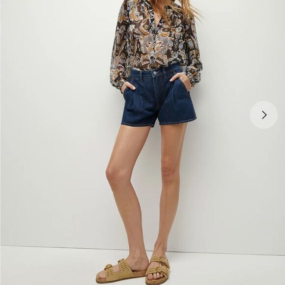 THEORY denim Bell Tailored  5 pocket  jean pleated Short with wide pleats 26 - Picture 1 of 9